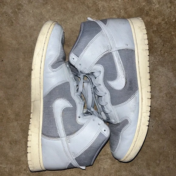 Nike Gray High-Top Sneakers - Picture 4 of 4